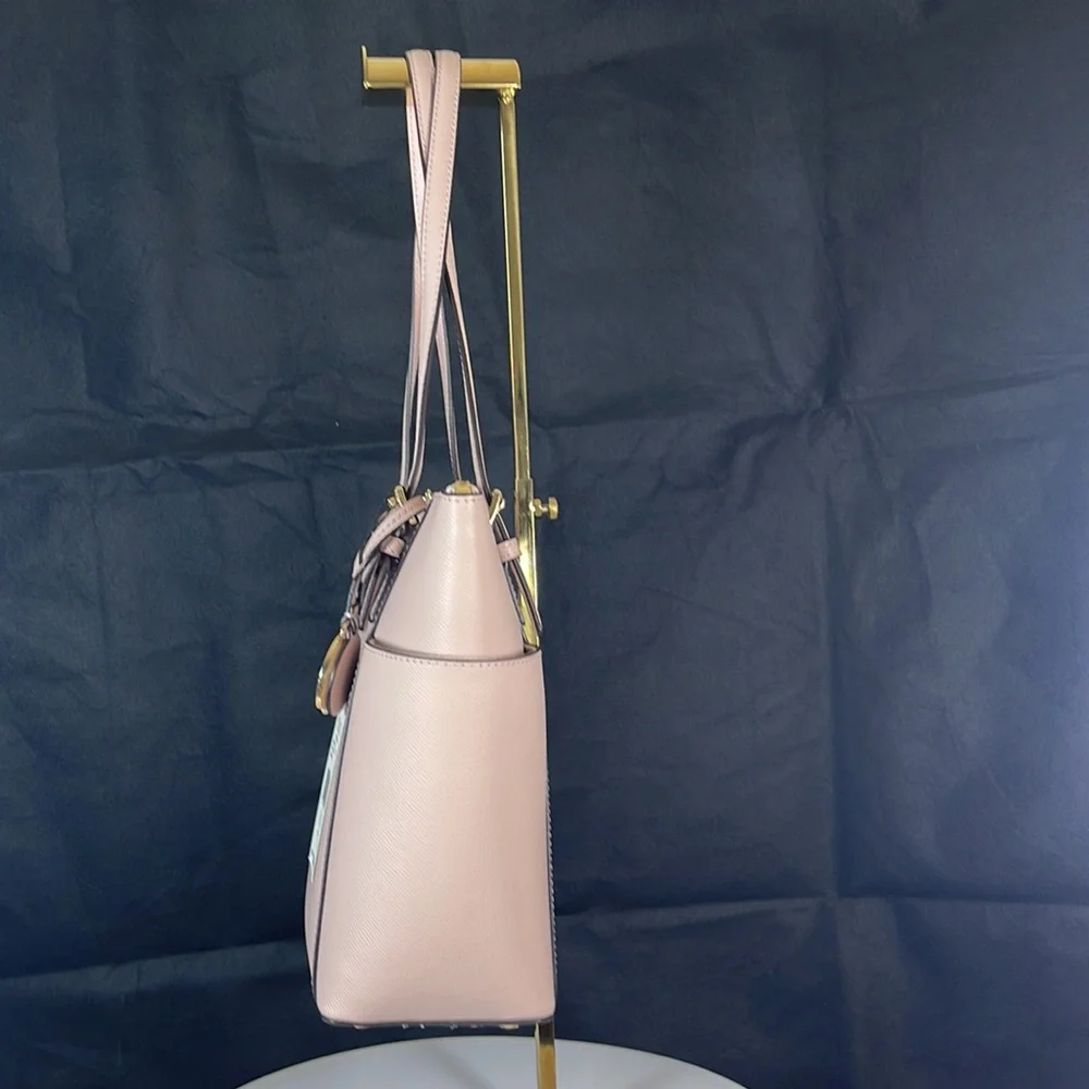 NWT = MICHAEL KORS , Soft Pink Color Handbag. - Picture 8 of 9
